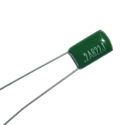 2A822J 100V 8K2 (0.0082uF) Through Hole Polyester Film Capacitor