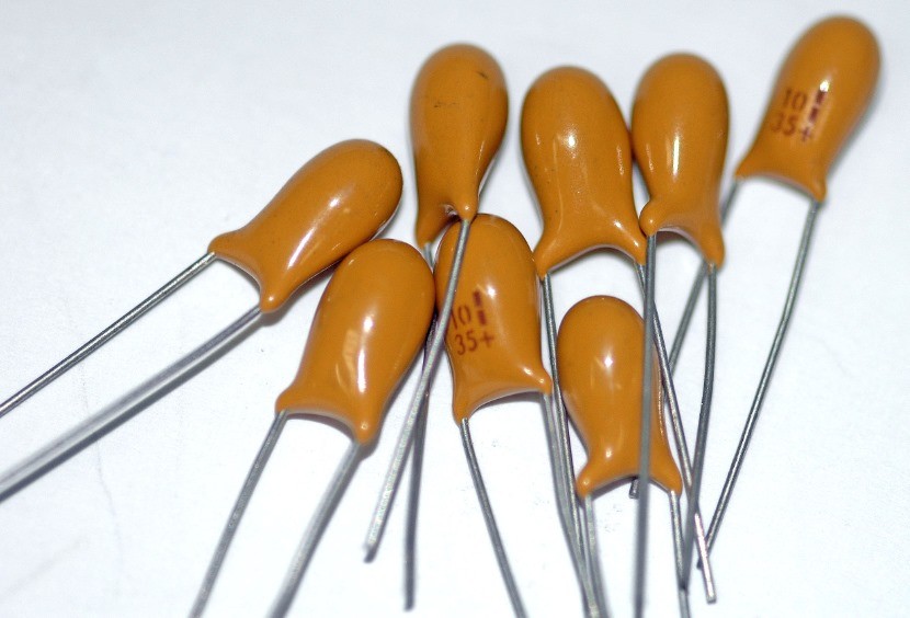 Tantalum Capacitor